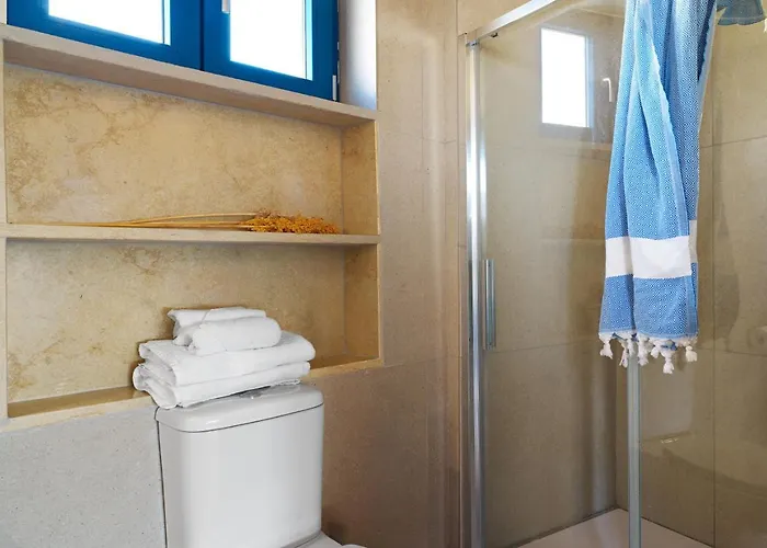 Apartament Peristerona, The Orchard Loft, Secluded Balcony Near Polis And Paphos